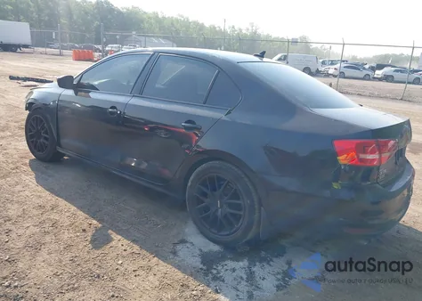 2015 Volkswagen Jetta Sedan 2.0L S z USA, uszkodzony, nr VIN 3VW2K7AJ3FM232825